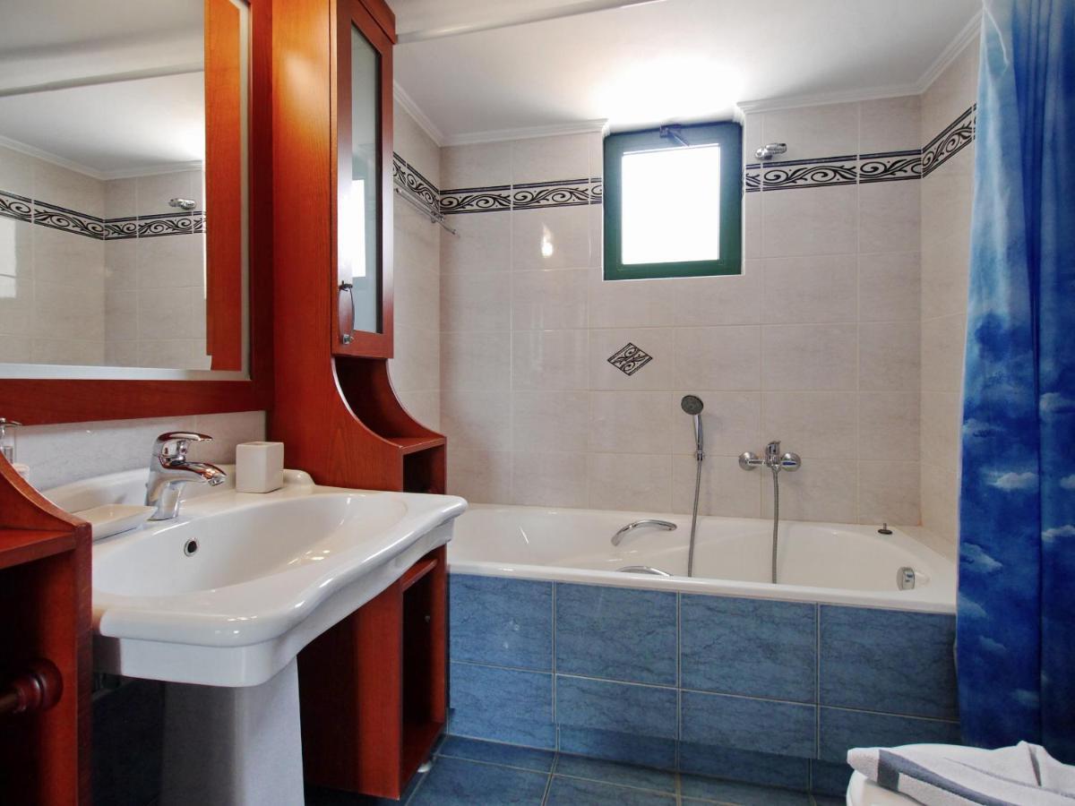 Villa Artemis Vryses Crete Alikampos Exteriör bild
