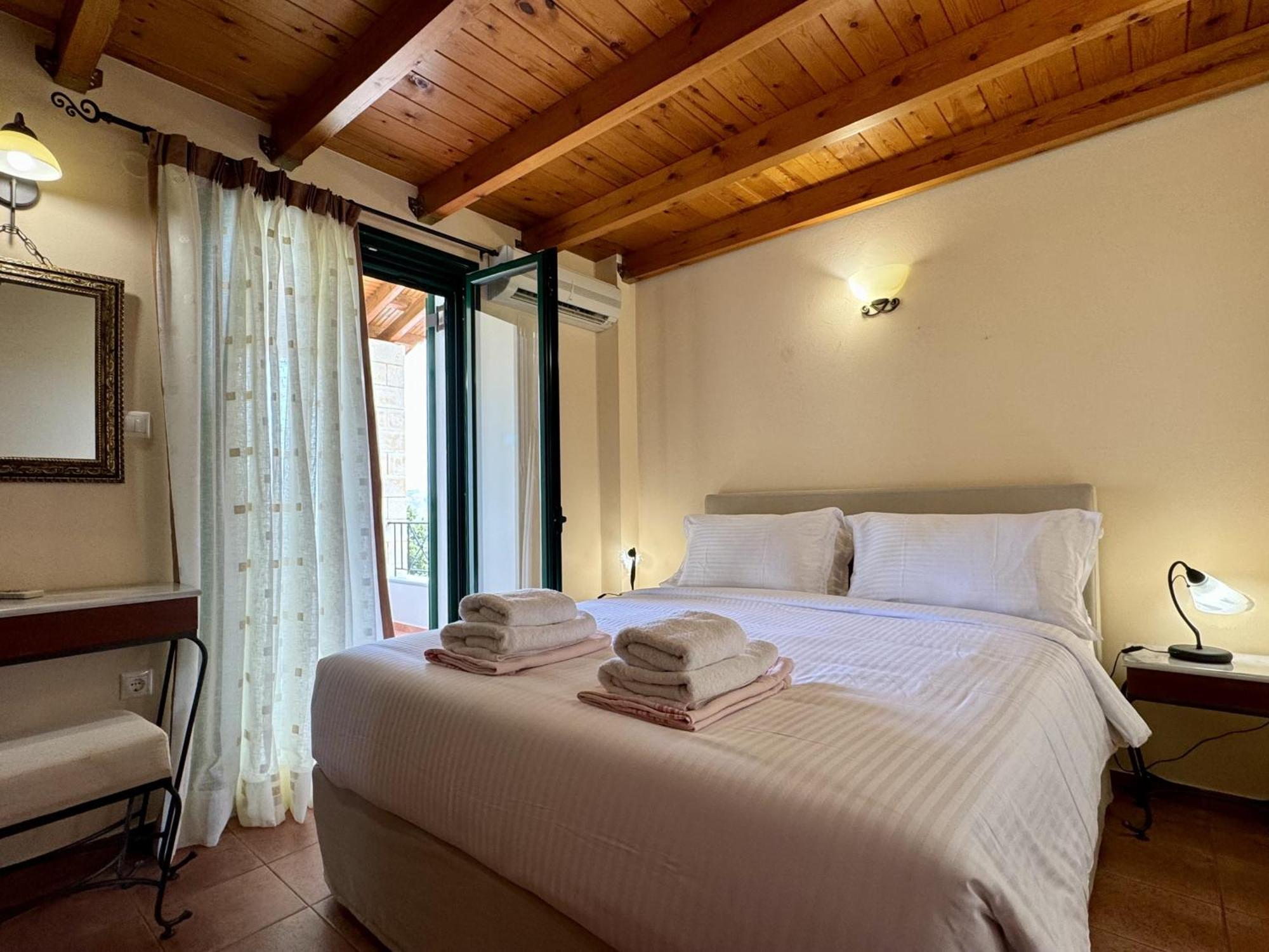 Villa Artemis Vryses Crete Alikampos Exteriör bild